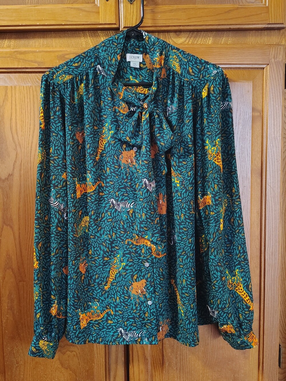 J. Crew Blouse Womens XXL Green Jungle Animal-Print Tie-Neck Giraffe Tiger Zebra